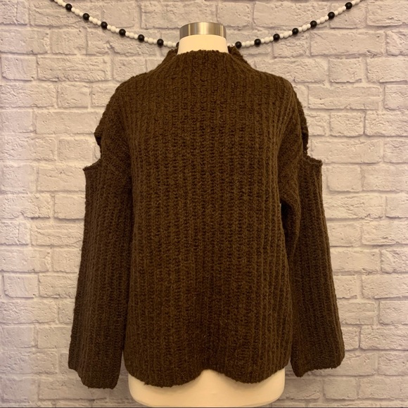 n:Philanthropy Brantley Chunky Knit Sweater with Cutouts - Picture 2 of 10